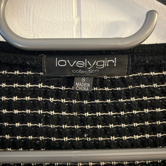 Cardigan - Picture 4 of 6